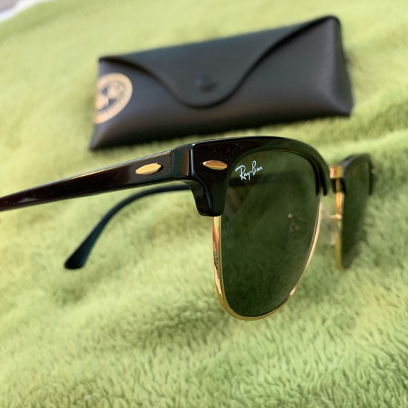 Ray Ban Clubmasters (nearly brand new condition) - Picture 3 of 4